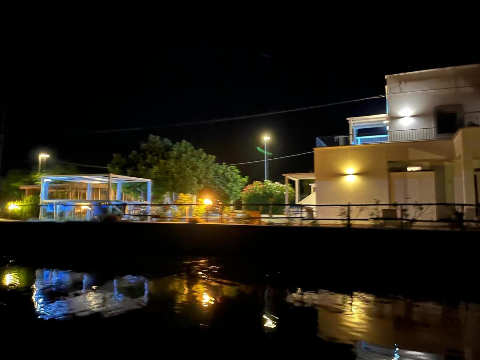 B&B Torre Del Lago 2 Foce Varano Exterior foto